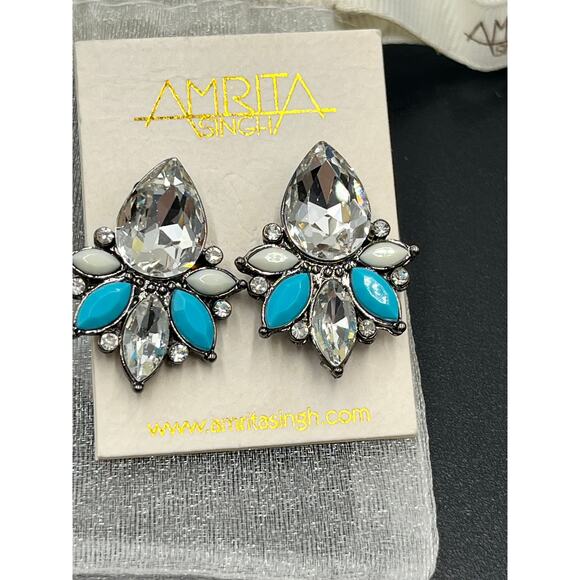 Amrita Singh Goa Turquoise and Ivory Austrian Crystal Stud Statement Earring New - Picture 4 of 5